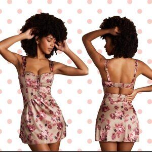 NWT Lace Up Corset Mini Dress in Beige Print